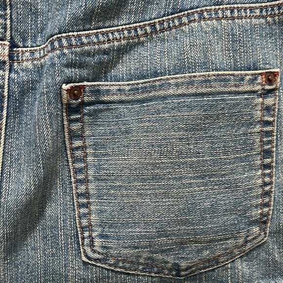 𝅺hollister Jean Skirt Distressed Mini Skirt size 11 - Picture 6 of 8